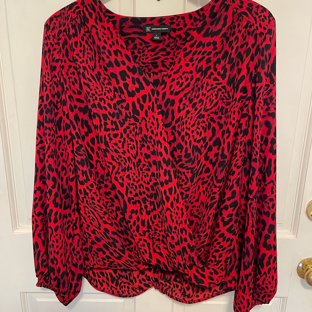 INC International Concepts Women's Red Leopard Print Top